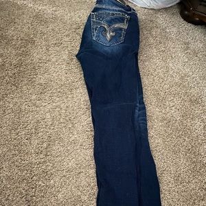 Rock revivals size 29